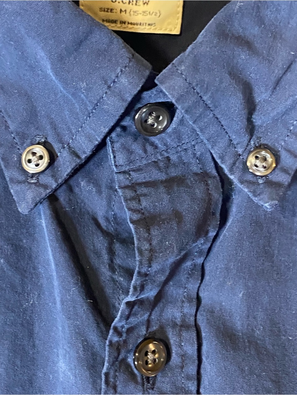 J. Crew Navy Blue Button Down Shirt Men’s Medium 2 Ply 100%Cotton Preppy - Picture 8 of 9
